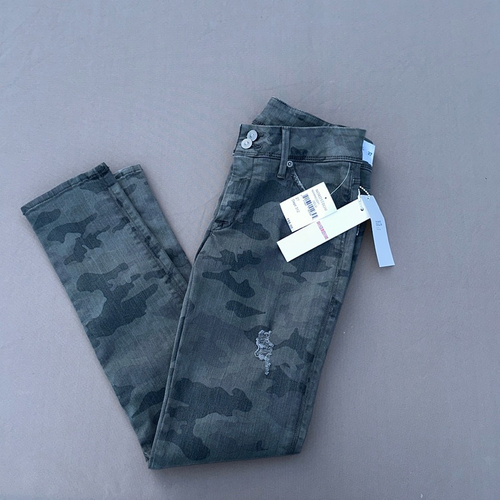 NWT Hudson midrise Collin Jean